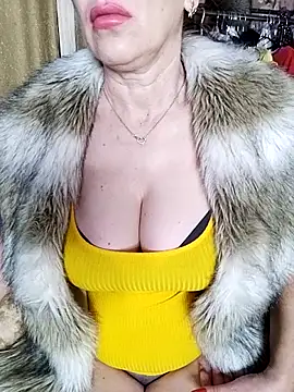 lindaledi2 online show from 12.17.25