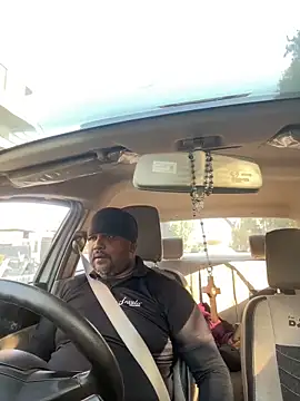 Dick 6inches online show from 03.02.26