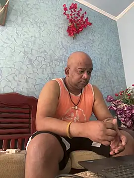 Dick 6inches online show from 03.10.26