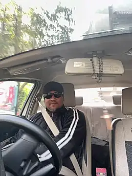 Dick 6inches online show from 03.27.26