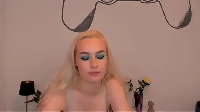 OliviaKisss online show from 09.11.25