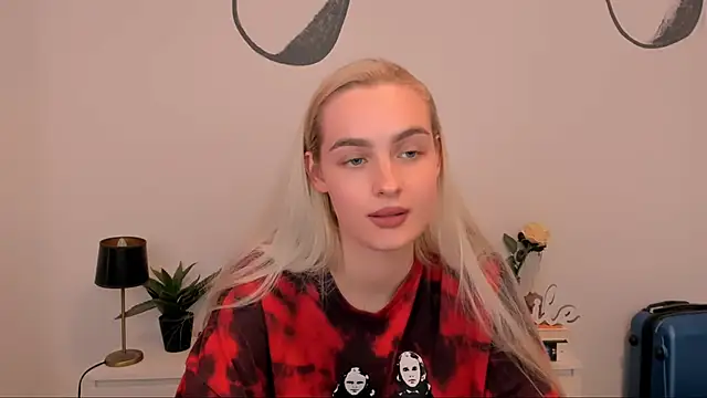 OliviaKisss online show from 10.03.25