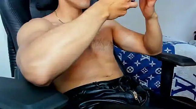 Tommy Bred online show from 02.11.25