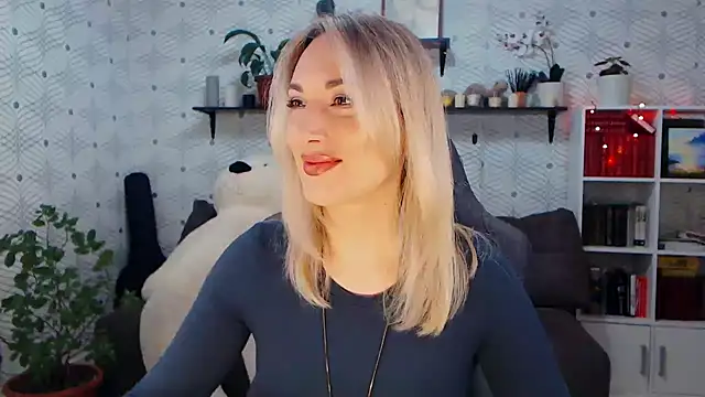 MillaXQueen online show from 03.29.26