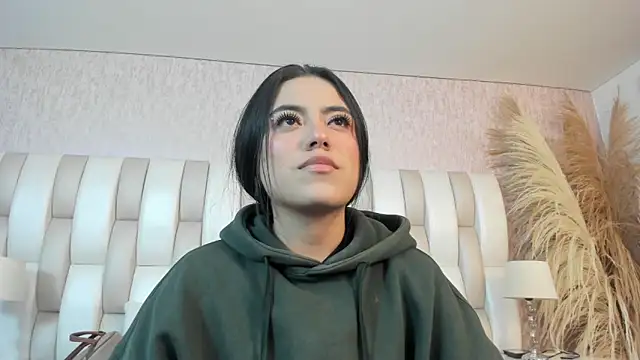 Rebeca jones online show from 04.07.26