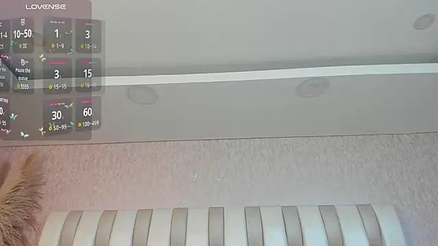 Snapshot of Rebeca_jones chatting on 05.14.26 Rebeca jones online show from 05.14.26