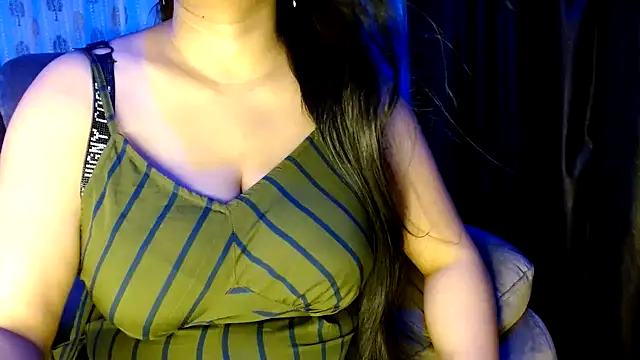 janifer001 online show from 10.16.25