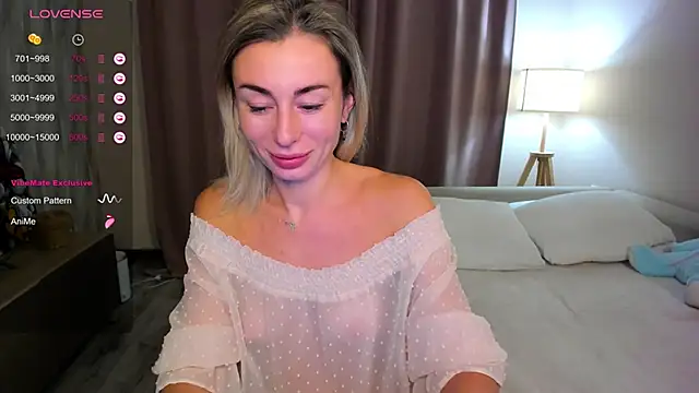 Snapshot of DannaEvan chatting on 03.09.25 DannaEvan online show from 03.09.25