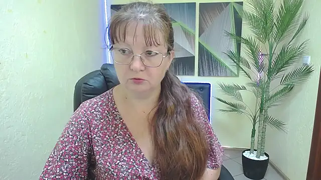 VanessaHotts online show from 07.25.26