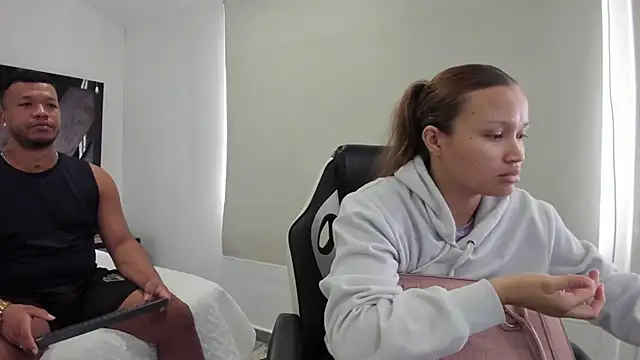 AnnieAndStefan online show from 02.15.26