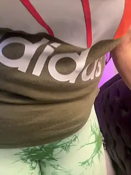 lonely shewolf online show from 04.08.26