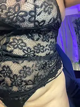 lonely shewolf online show from 05.14.26