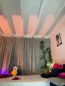 lonely shewolf online show from 07.15.26