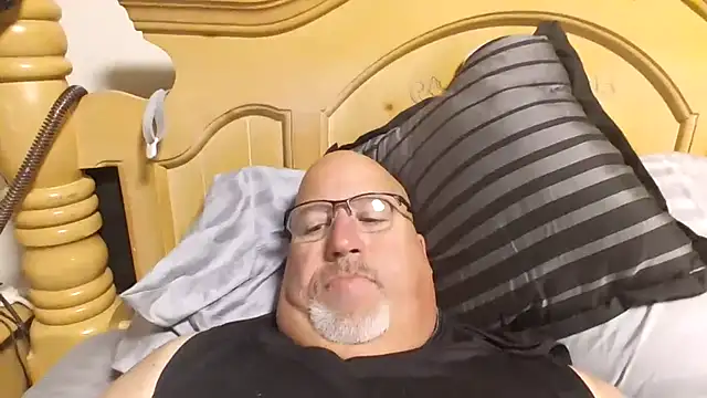 Bigbear0563 online show from 10.11.25