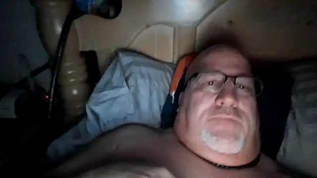 Bigbear0563 online show from 01.18.26