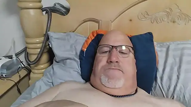 Bigbear0563 online show from 04.02.26