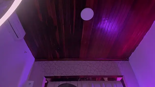 Emmily Savage online show from 03.28.26