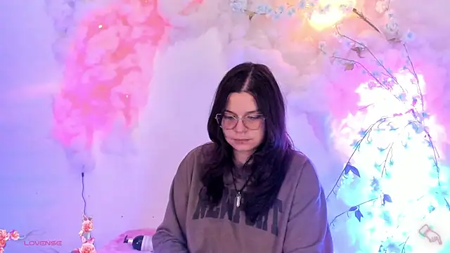 Snapshot of Mey_moon chatting on 01.26.25 Mey moon online show from 01.26.25