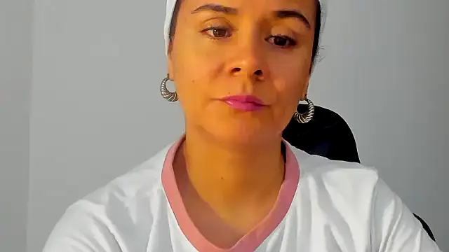 Sami Hotie1 online show from 11.19.25