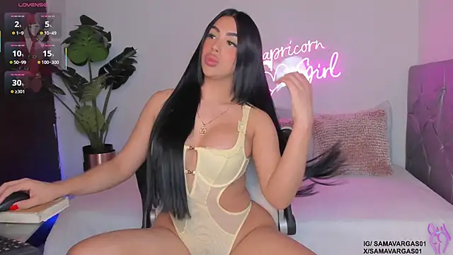 Korina Saenz01 online show from 04.18.26