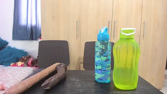 andreita trujillos online show from 10.04.25