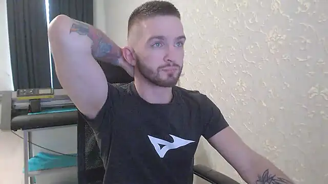 Snapshot of Marselle_Laker chatting on 03.05.25 Marselle Laker online show from 03.05.25