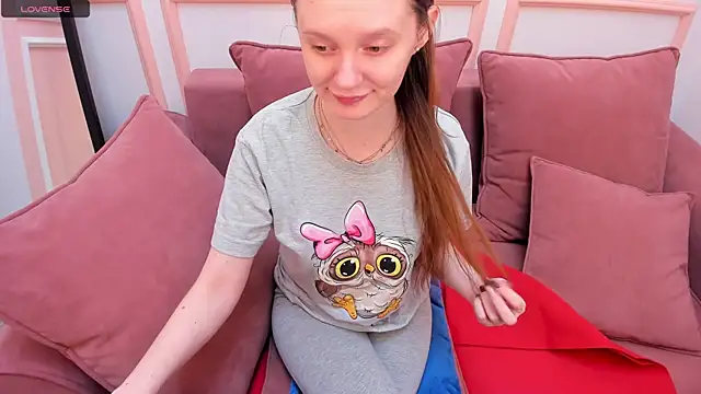 Snapshot of JannaVerdi_ chatting on 03.14.25 JannaVerdi online show from 03.14.25