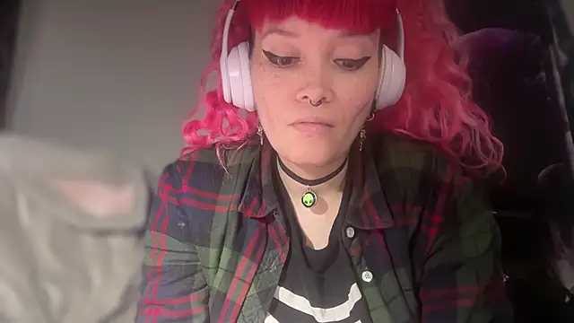 Snapshot of FRRANNKIE chatting on 07.17.26 FRRANNKIE online show from 07.17.26