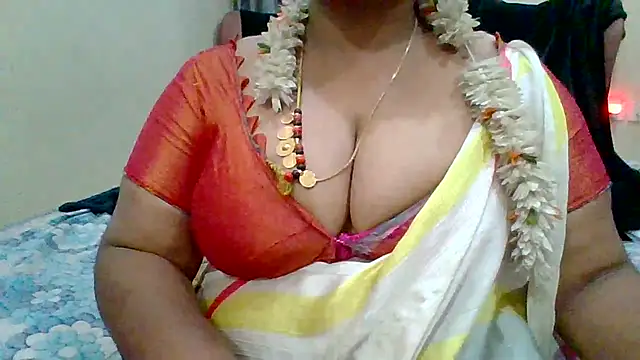 Snapshot of archanatelugu9 chatting on 01.20.25 archanatelugu9 online show from 01.20.25