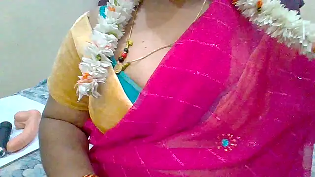 Snapshot of archanatelugu9 chatting on 01.31.25 archanatelugu9 online show from 01.31.25