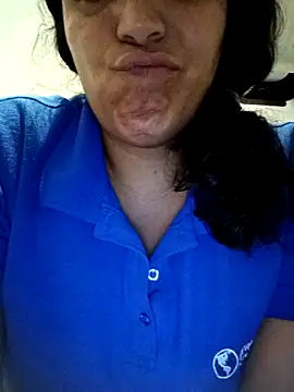 Snapshot of Morenitha-XXX chatting on 02.18.26 Morenitha-XXX online show from 02.18.26