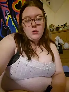 Sexycurvyemilyy online show from 12.02.24