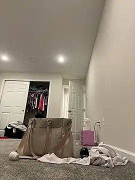 Snapshot of DominiqueX0 chatting on 03.03.25 DominiqueX0 online show from 03.03.25