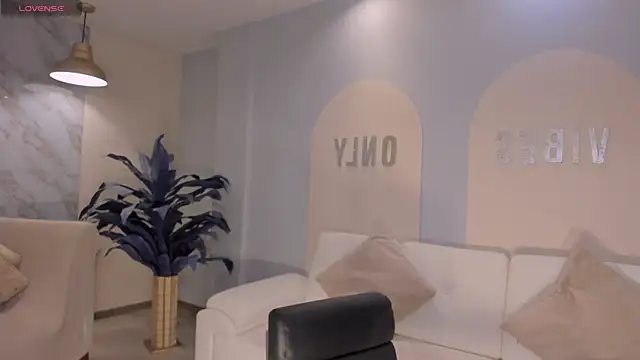 SunnyRivers online show from 12.16.25