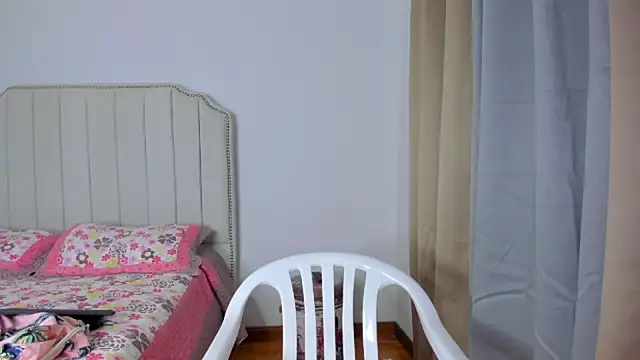 Snapshot of Hanna86 chatting on 03.06.26 Hanna86 online show from 03.06.26