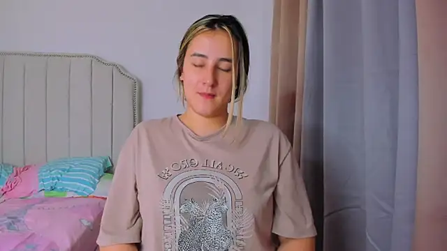 Hanna86 online show from 04.26.26