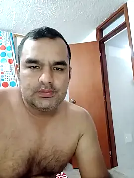 Snapshot of Angeelus2 chatting on 12.13.24 Angeelus2 online show from 12.13.24