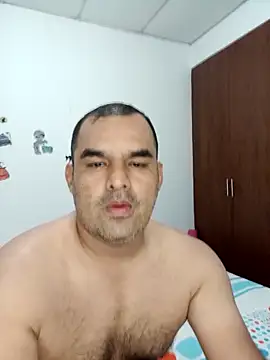 Snapshot of Angeelus2 chatting on 11.02.25 Angeelus2 online show from 11.02.25