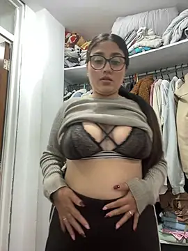 croftsmila online show from 02.06.26