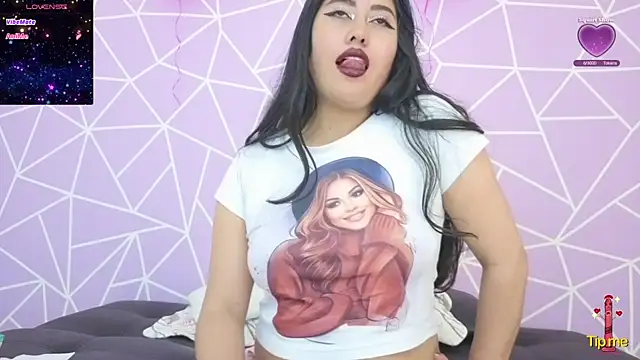 altheamoore online show from 12.18.25