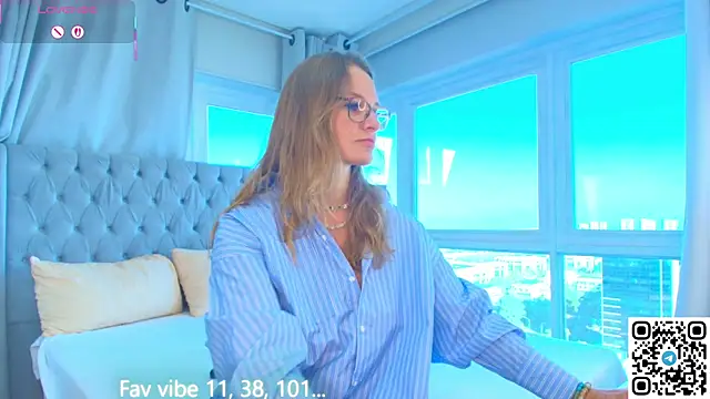 Milf Tea online show from 05.06.26