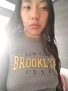 Snapshot of Umaru_uwu chatting on 04.08.26 Umaru uwu online show from 04.08.26