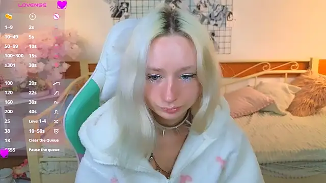 Katia Kim online show from 04.03.26