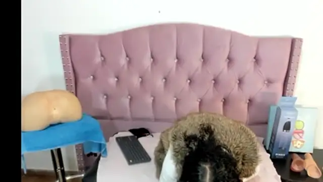 StefanyMiler online show from 11.15.25