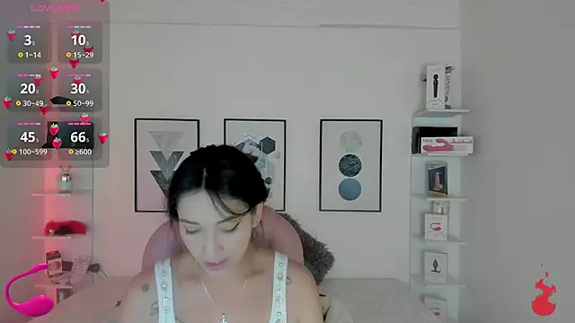 cristal  hot 1 online show from 01.18.25