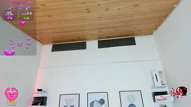 cristal  hot 1 online show from 02.24.25