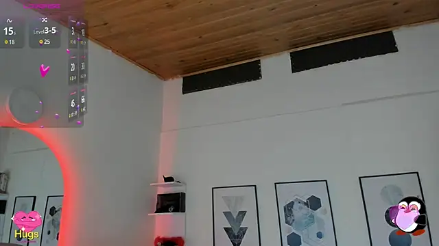 cristal  hot 1 online show from 02.24.25