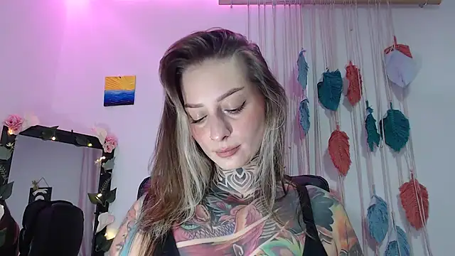 agatha ink3 online show from 02.08.25