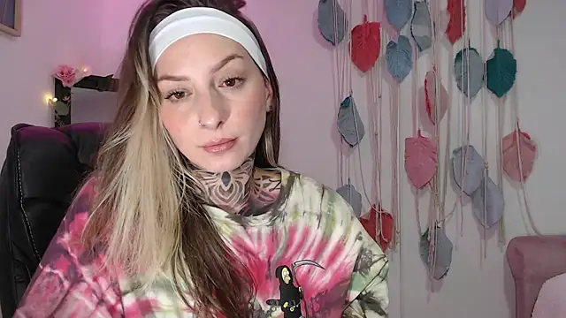 agatha ink3 online show from 03.01.25