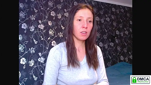 Sophi Cute online show from 02.10.26